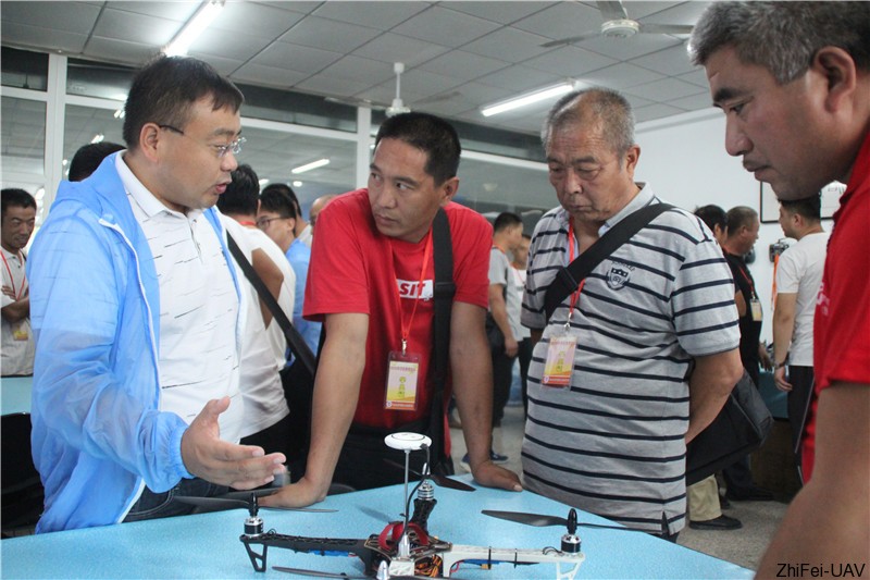 河北智飛極農(nóng)無人機(jī)科技|保定ASFC無人機(jī)駕駛員培訓(xùn)考證|打藥撒藥噴藥植保無人機(jī)